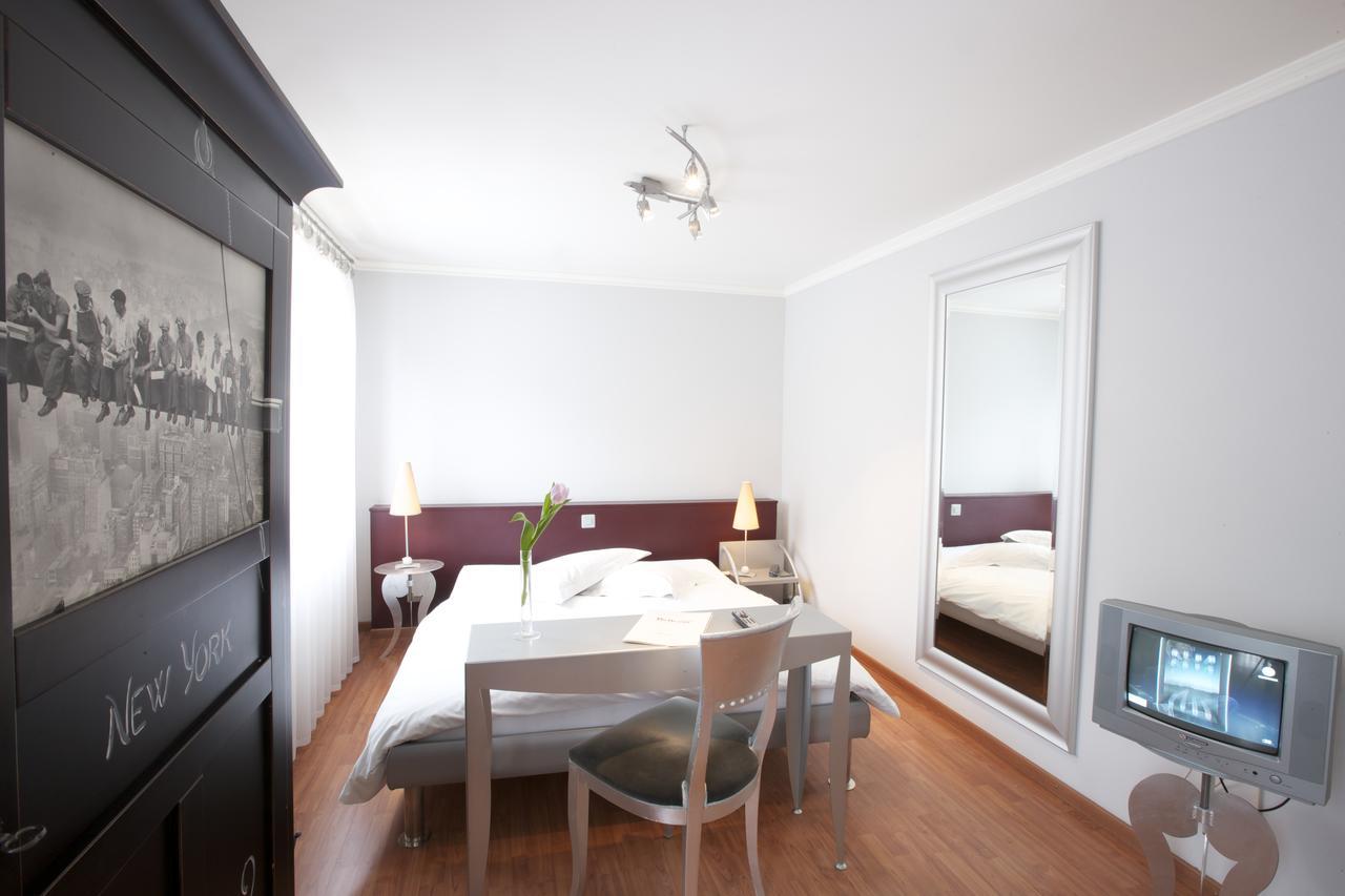 Hotel Bellevue Porrentruy Δωμάτιο φωτογραφία